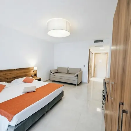 Morello Otel 3*