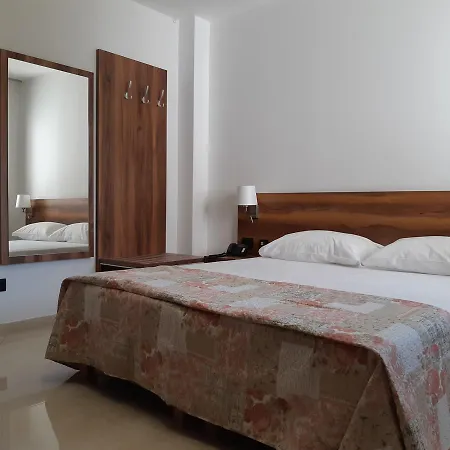 Morello Hotel 3*